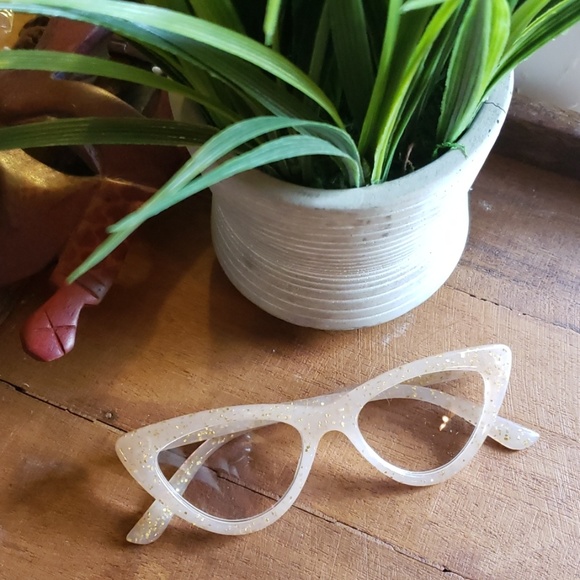 Accessories - *Restock*Vintage style Cateye Reading Glasses